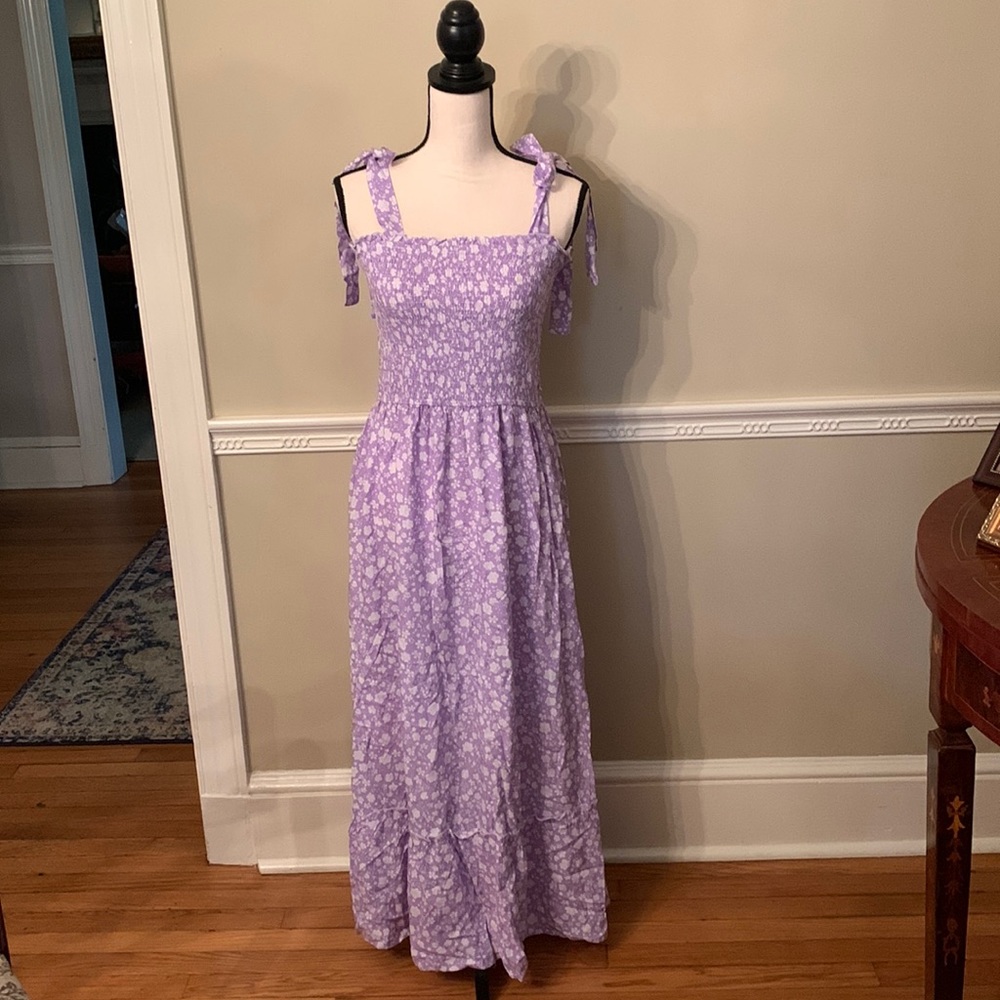 Zesica Purple & White Maxi Dress. Size L. NWT.